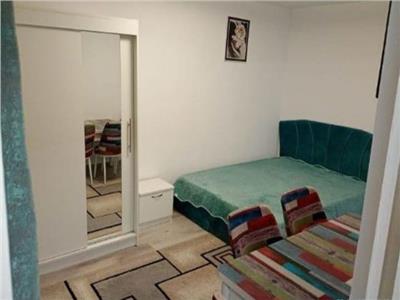 garsoniera etaj 2, zona Nord