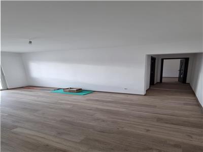 Apartament 3 camere Ostroveni