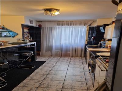 Apartament 2 cam, Ostroveni (Cina ), etaj 3
