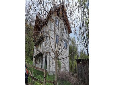 Vila in com. Barbatesti
