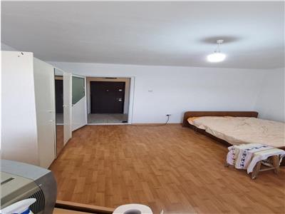 garsonierea etaj1, Traian(Dovali)