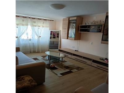 Apartament 3 camere in Babeni