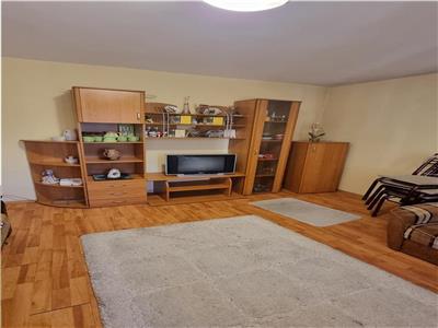 Apartament 2 camere de inchiriat - Petrișor