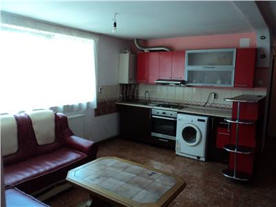 Ap. 3 camere la mansarda, zona Nord
